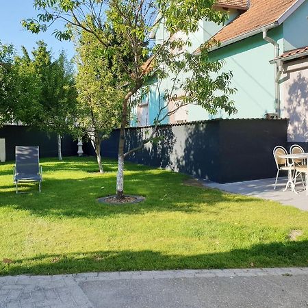 Chez Stef Hotel Marckolsheim Kültér fotó